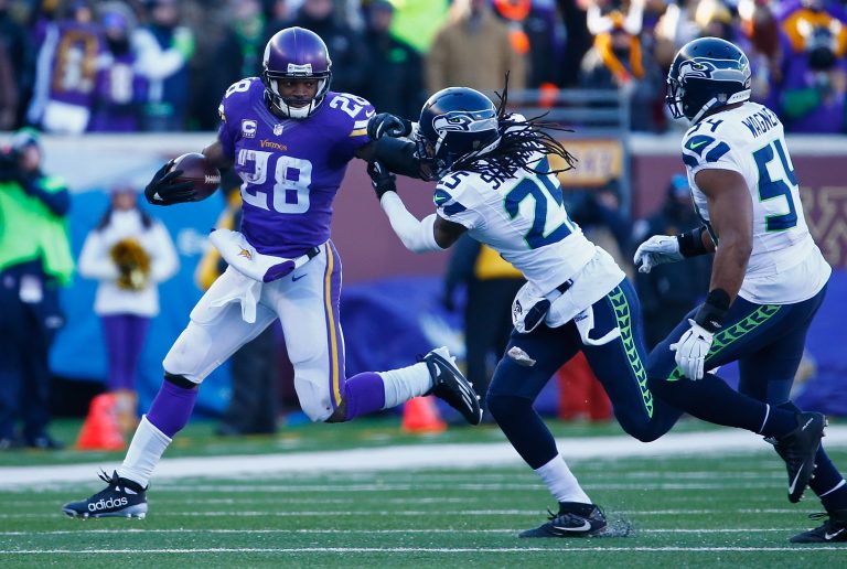 The 25 Greatest Running Backs in NFL History, Ranked - New Arena